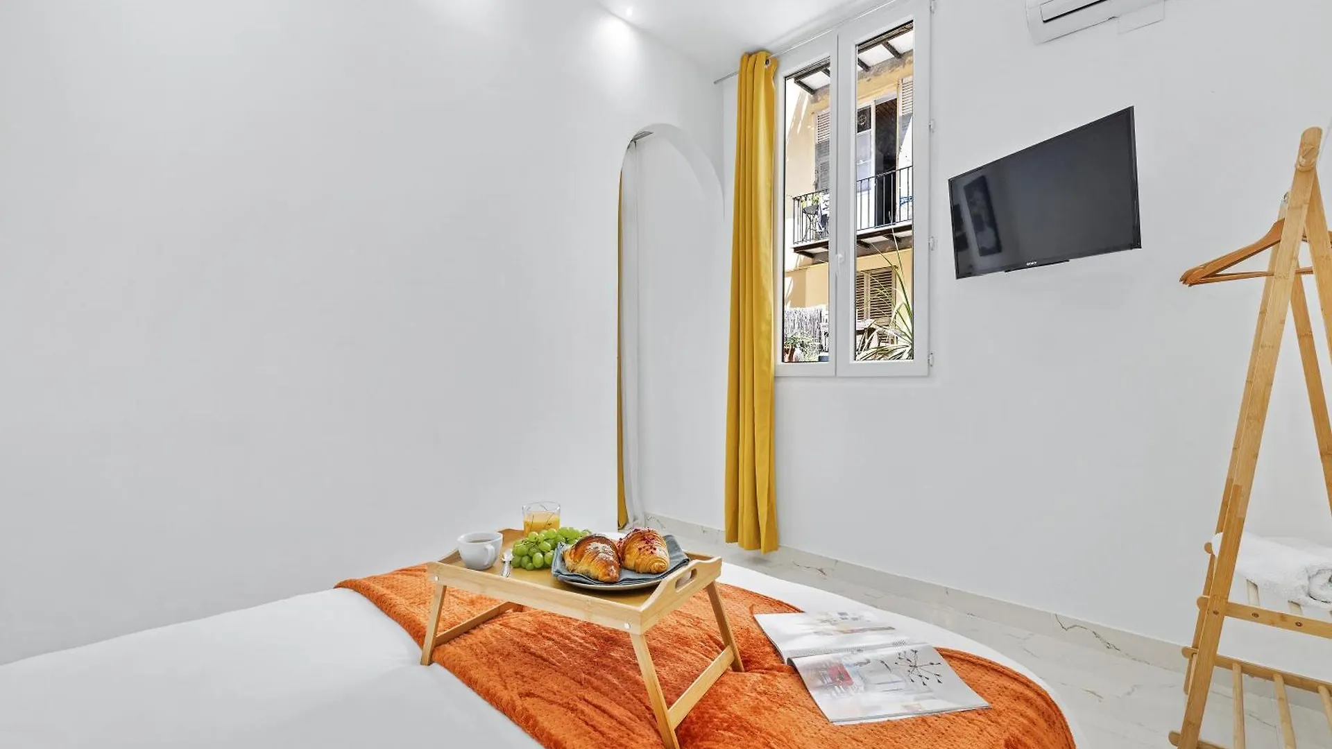 2 Rooms - Hyper Centre - Air-Conditioned - Terrace - Quiet - Tramway - Equipped Kitchen - Wifi Nizza Francia